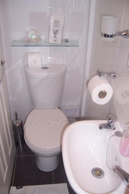 Fairfax Guest house