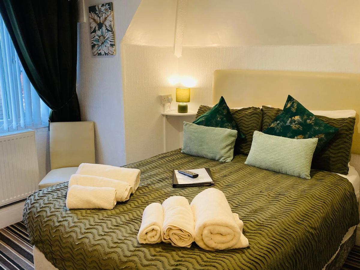 Fairfax Guest house